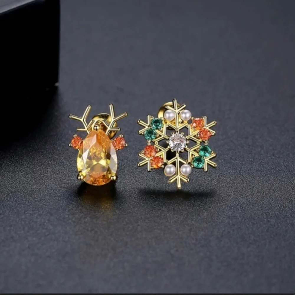 ❄️Snowflake and Reindeer Earrings